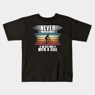 Never Underestimate An Old Man With a Bike Kids T-Shirt